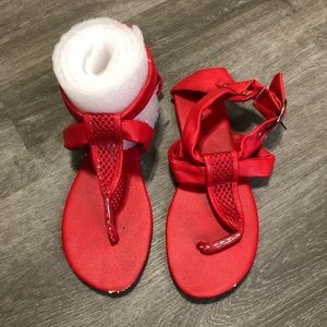 Flat thong sandal